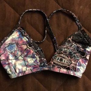 Jolyn Swim Top - Printed Triangle
